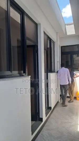 3bdrm Villa in Bole for sale