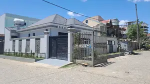 3bdrm Villa in Bole for sale