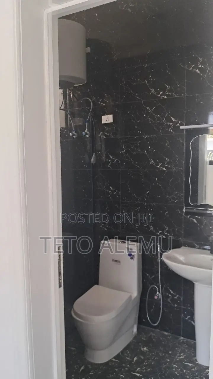 3bdrm Villa in Bole for sale