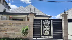 6bdrm Apartment in የሚሸጥ ቪላ ጃክሮስ, Bole for sale