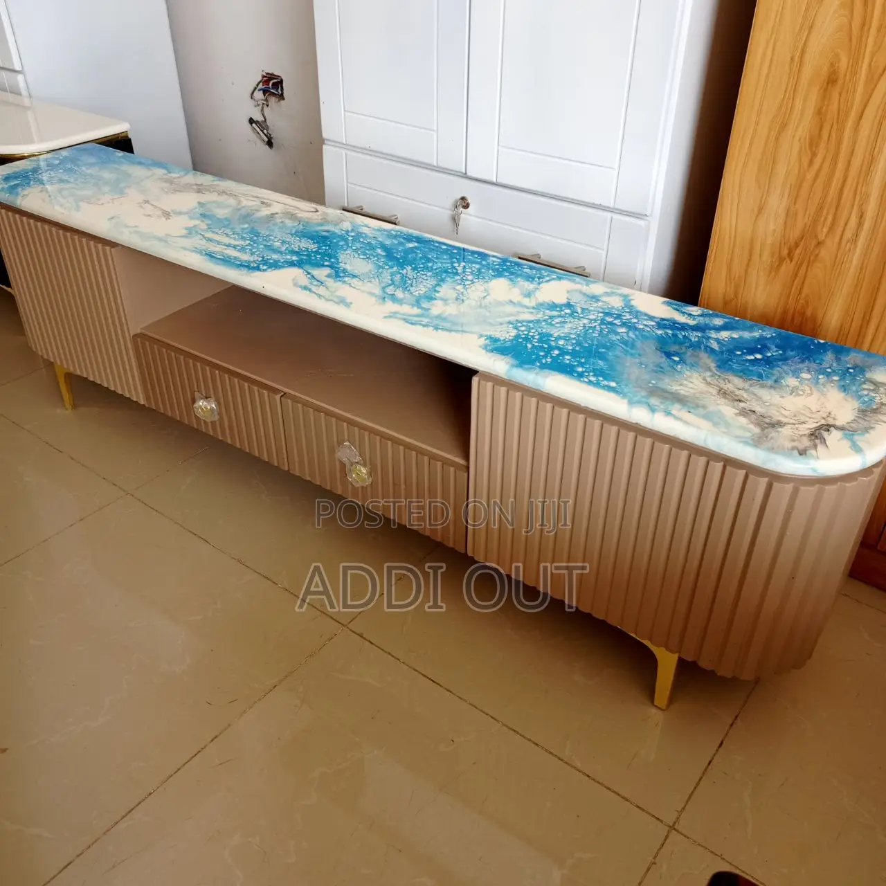 Epoxy Tv Stand