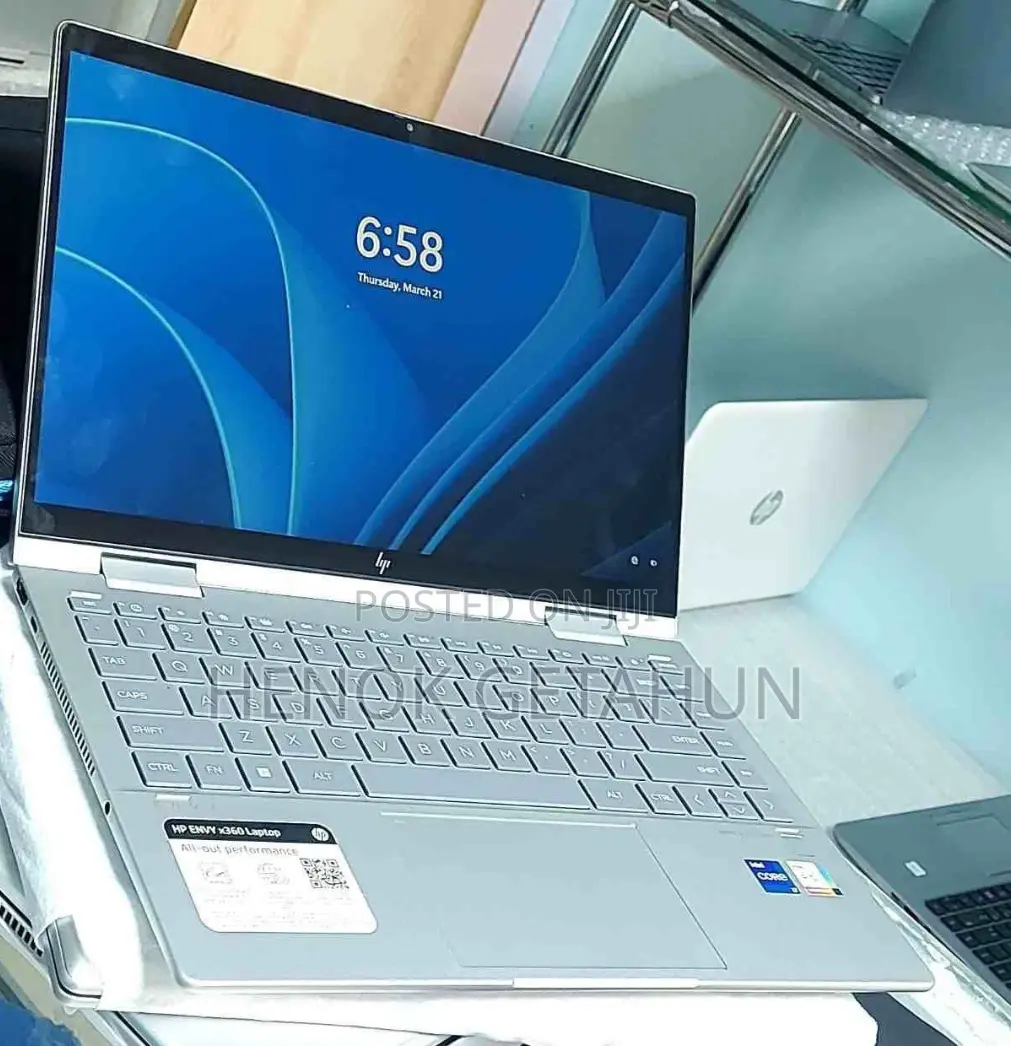 New Laptop HP Envy X360 16GB Intel Core I7 SSD 1T