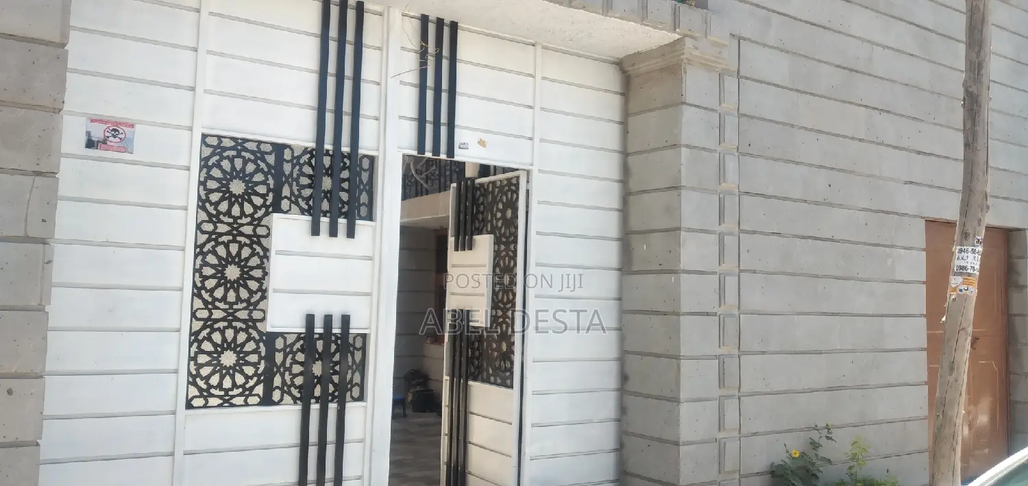 Furnished 5bdrm Villa in Adama Korkoro for rent