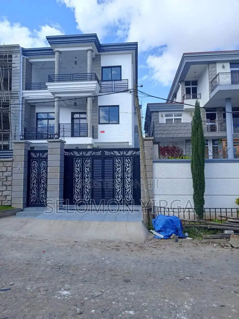 9bdrm House in Adis Abba, Bole for sale