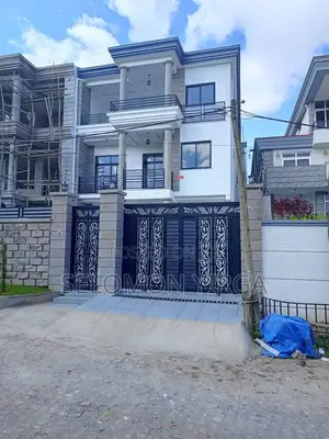 9bdrm House in Adis Abba, Bole for sale