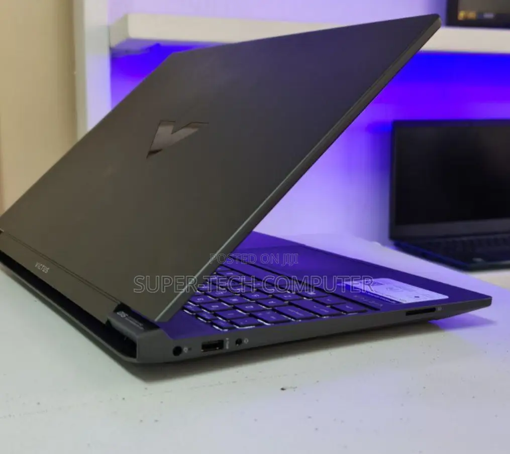 New Laptop HP Victus 15 16GB Intel Core I7 SSD 1T