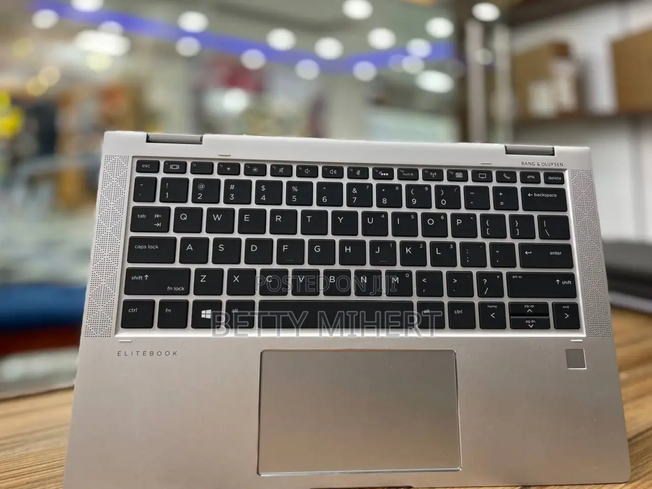 New Laptop HP Envy X360 16GB Intel Core I5 SSD 512GB