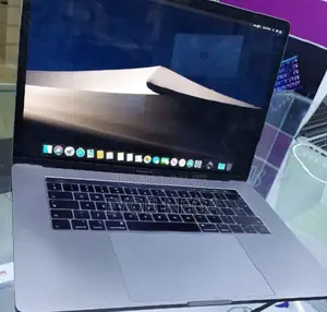 Photo - New Laptop Apple MacBook Pro 2019 32GB Intel Core I9 SSD 1T