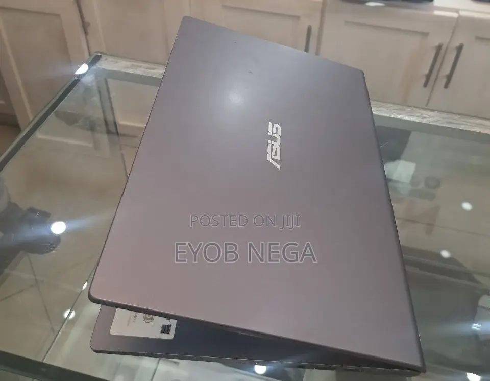 New Laptop Asus 8GB Intel Core I3 SSD 256GB