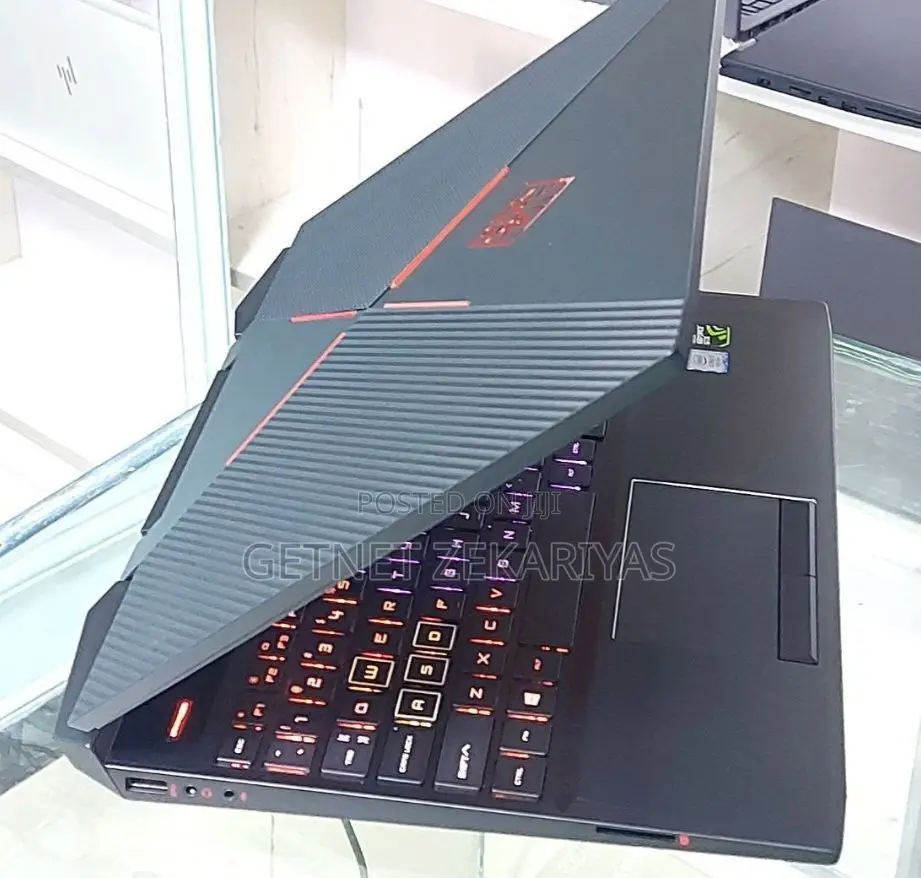 New Laptop HP Omen 15 16GB Intel Core I7 SSD 512GB