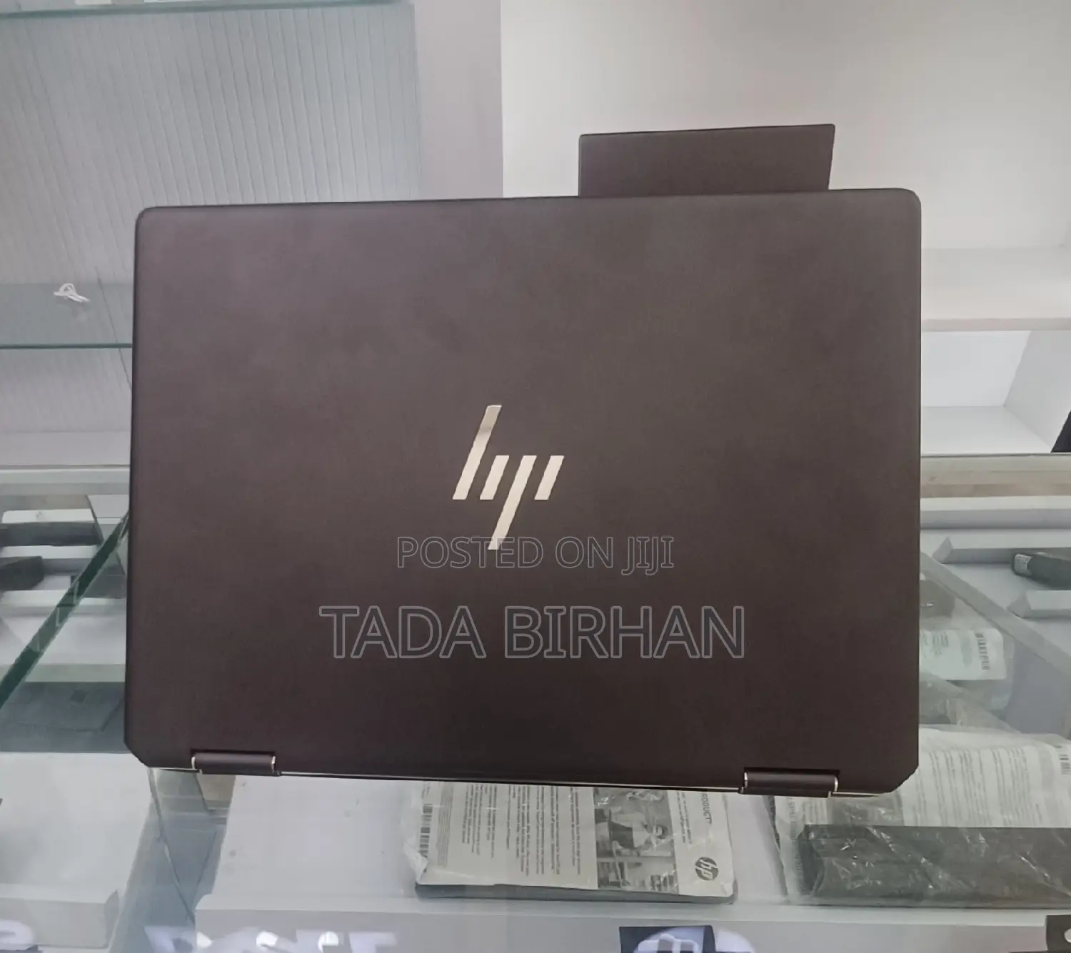 New Laptop HP Spectra 13 16GB Intel Core I7 SSD 1T