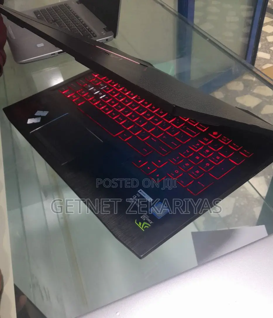 New Laptop HP Omen 15 16GB Intel Core I5 SSD 256GB