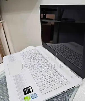 New Laptop HP Pavilion 15 8GB Intel Core I5 HDD 1T