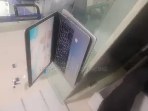 New Laptop HP EliteBook 840 8GB Intel Core I5 HDD 1T