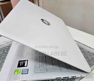 New Laptop HP Pavilion 15 8GB Intel Core I5 HDD 1T