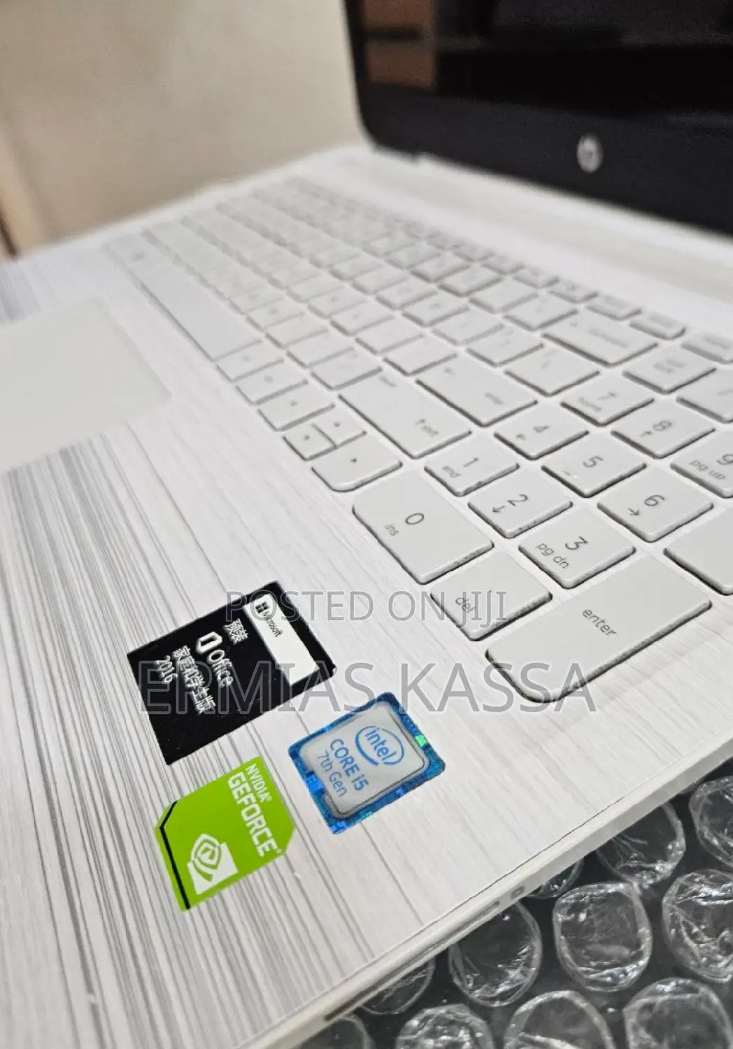 New Laptop HP Pavilion 15 8GB Intel Core I5 HDD 1T