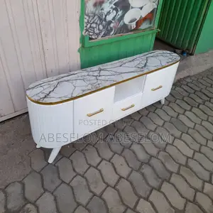 Photo - 1,50 Cm ቲቪ እስታንድ