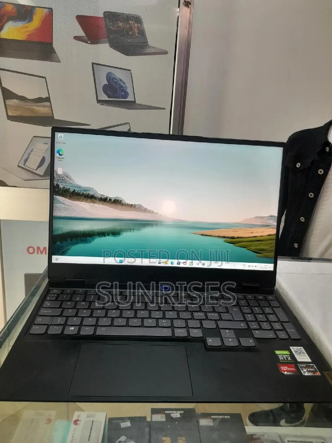 New Laptop Lenovo Legion 5 16GB AMD Ryzen 7 SSD 512GB