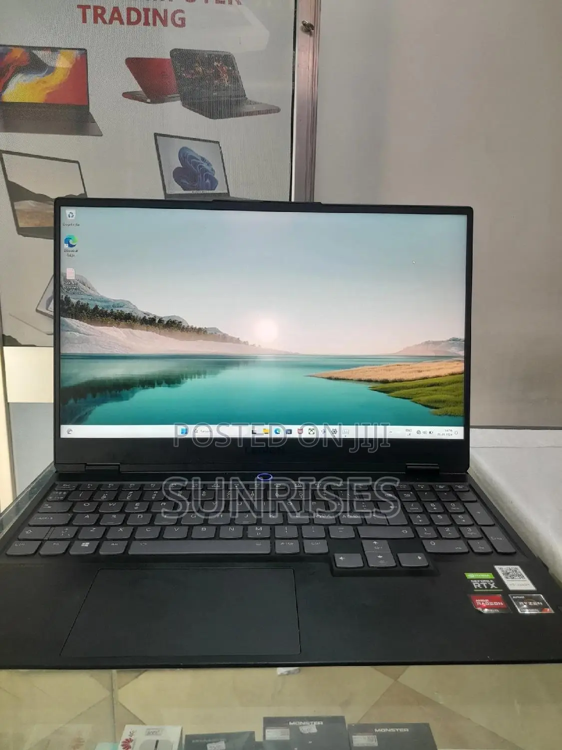 New Laptop Lenovo Legion 5 16GB AMD Ryzen 7 SSD 512GB