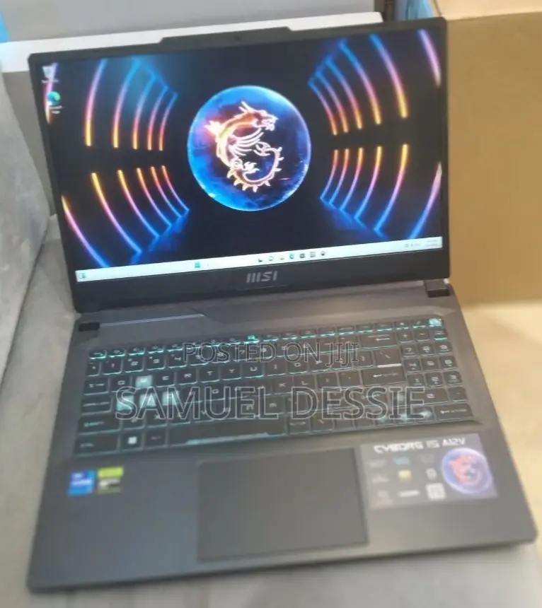 New Laptop MSI 8GB Intel Core I7 SSD 512GB