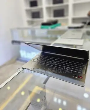 New Laptop HP Stream Notebook 8GB AMD Ryzen 5 SSD 512GB