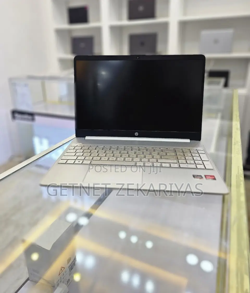 New Laptop HP Stream Notebook 8GB AMD Ryzen 5 SSD 512GB