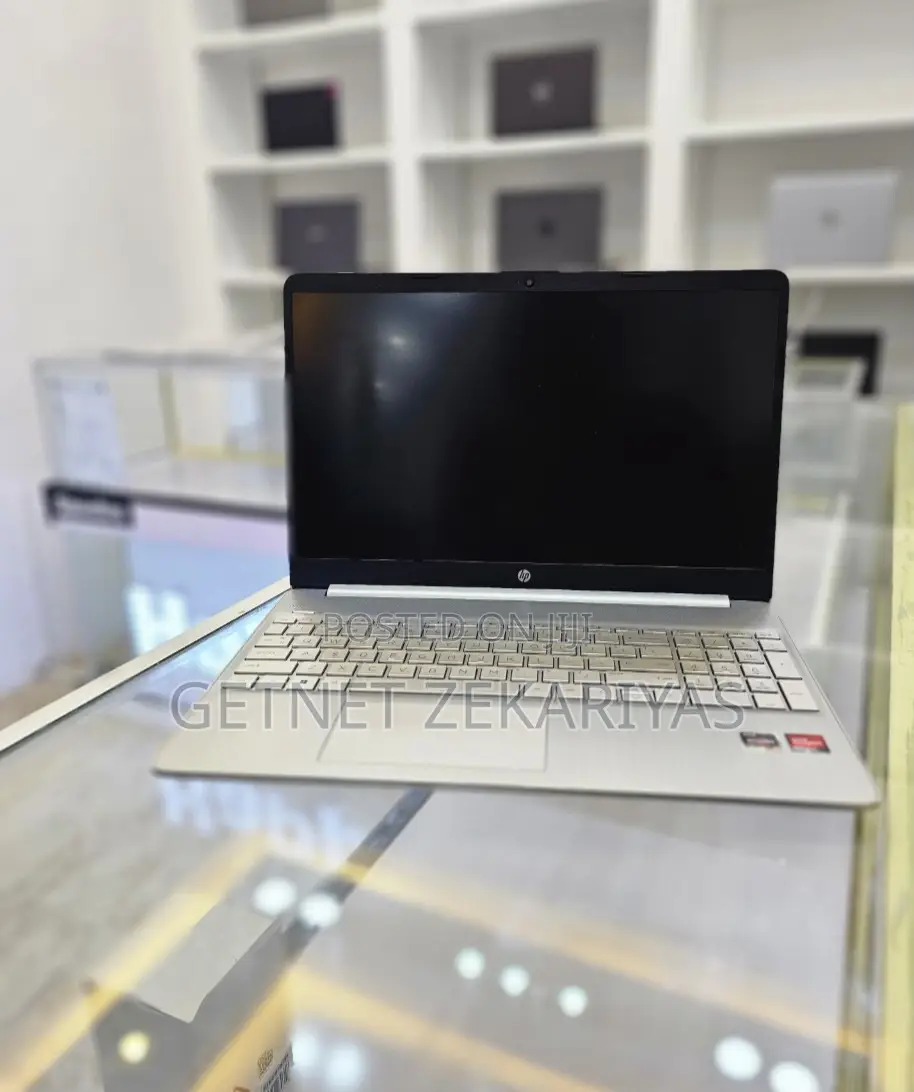 New Laptop HP Stream Notebook 8GB AMD Ryzen 5 SSD 512GB