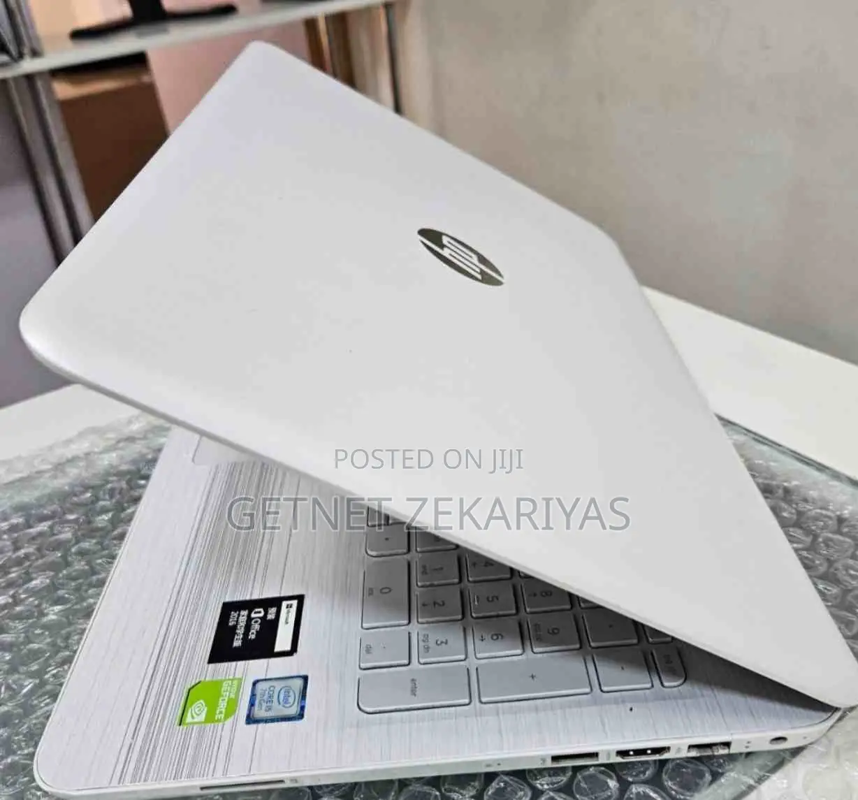 New Laptop HP Pavilion 15 8GB Intel Core I5 HDD 1T