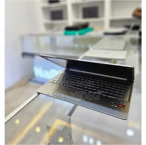 New Laptop HP Stream Notebook 8GB AMD Ryzen 5 SSD 512GB