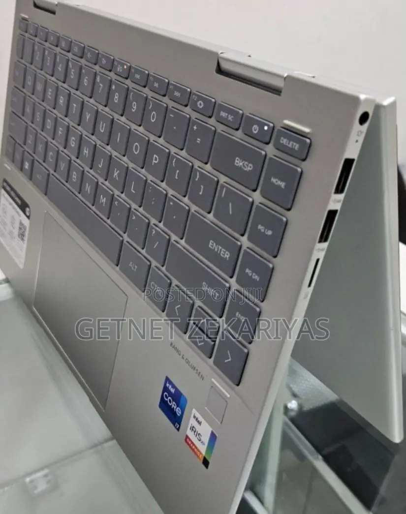 New Laptop HP Envy X360 16GB Intel Core I7 SSD 1T