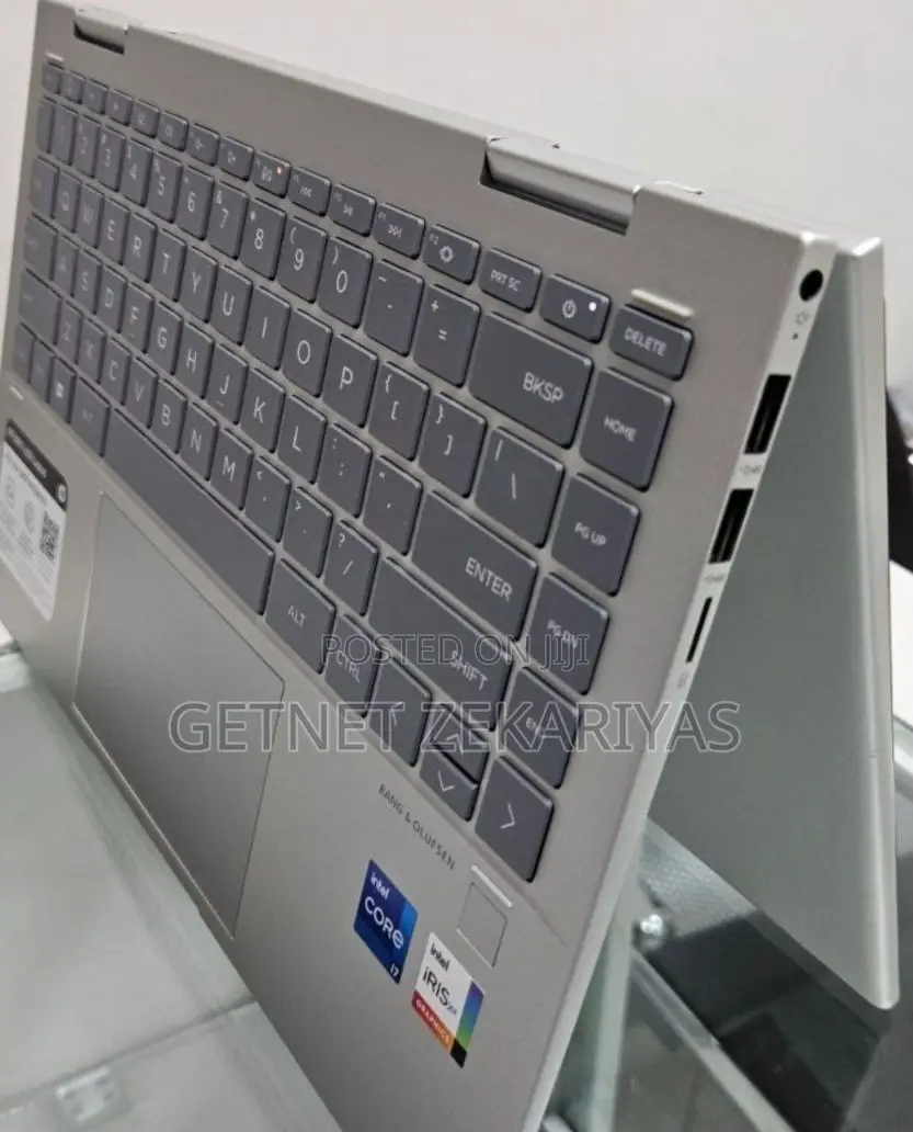 New Laptop HP Envy X360 16GB Intel Core I7 SSD 1T