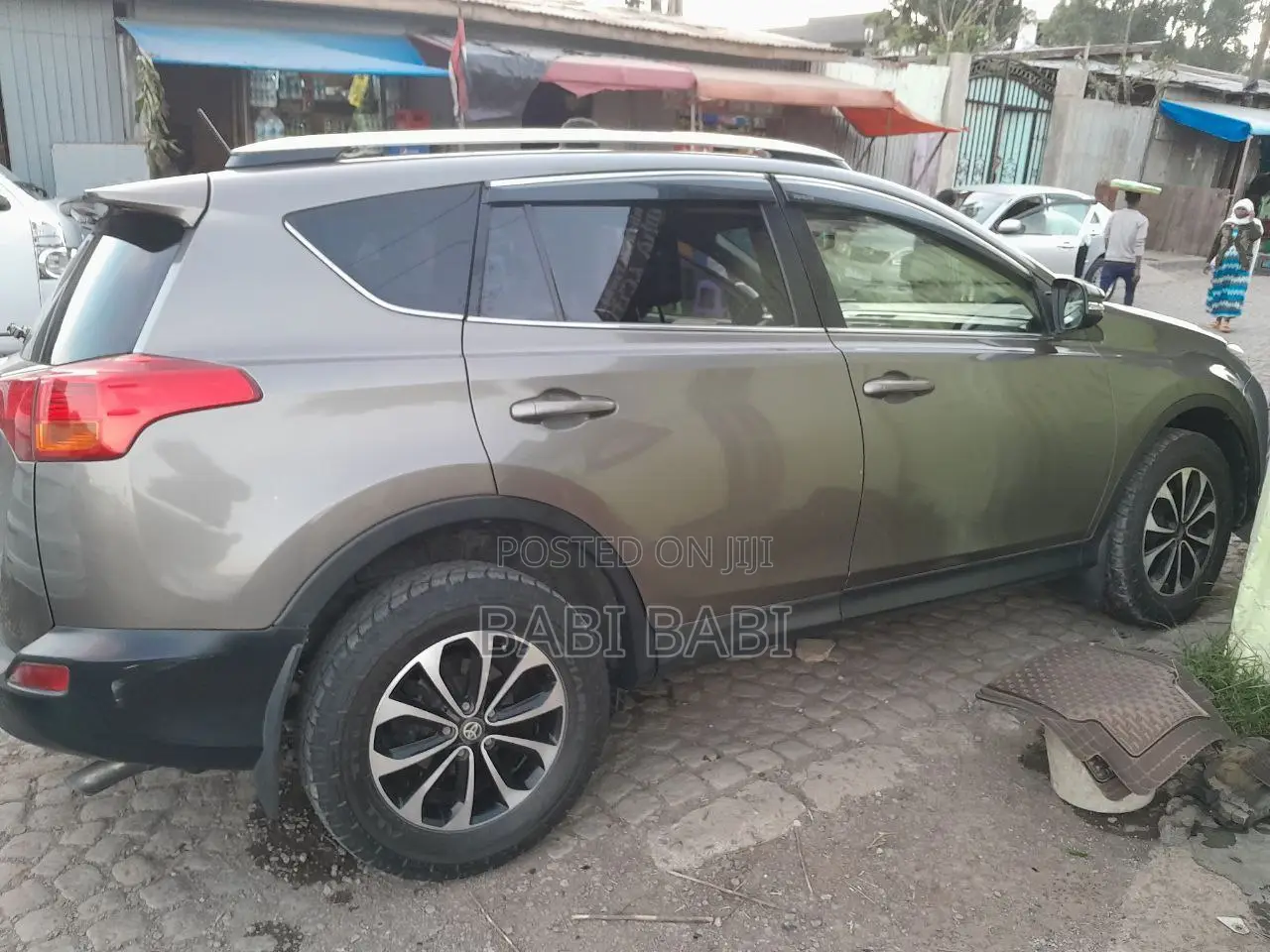 Toyota RAV4 2014 Brown