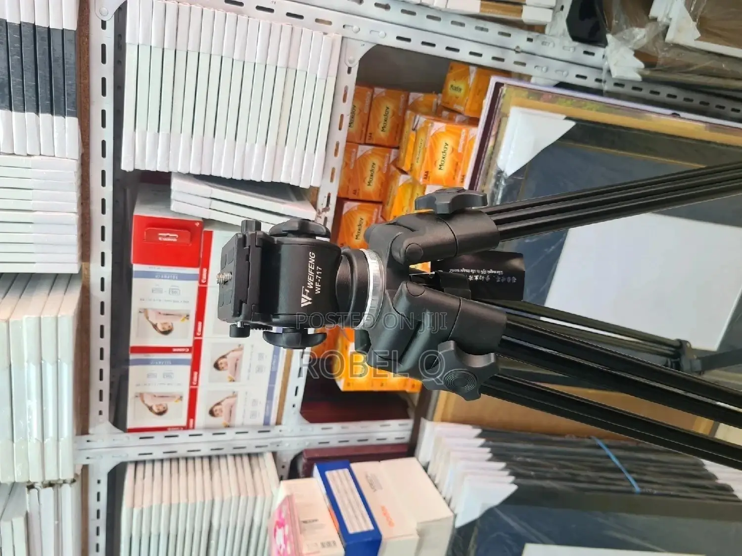Weifeng Wf-717 1.8m Tall Heavy Duty Video Tripod
