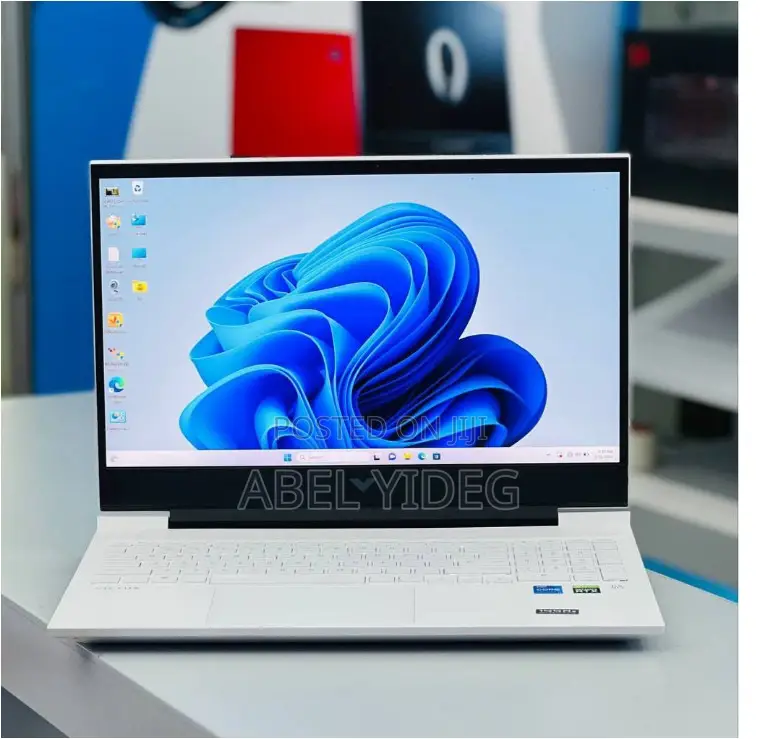 New Laptop HP Victus 16 16GB Intel Core I7 SSD 512GB