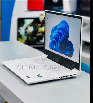 New Laptop HP Victus 15 16GB Intel Core I7 SSD 512GB