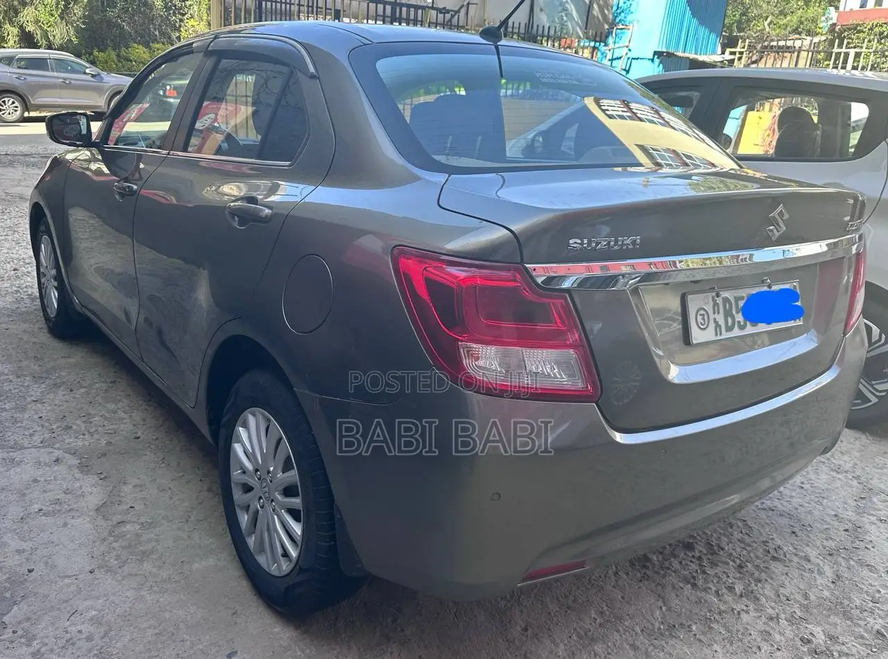 Suzuki Dzire 2022 Gray