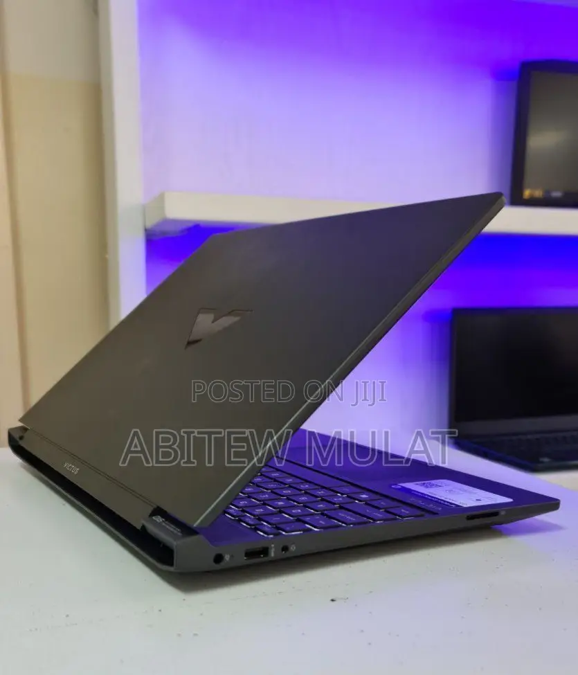 New Laptop HP Victus 16 16GB Intel Core I7 SSD 1T