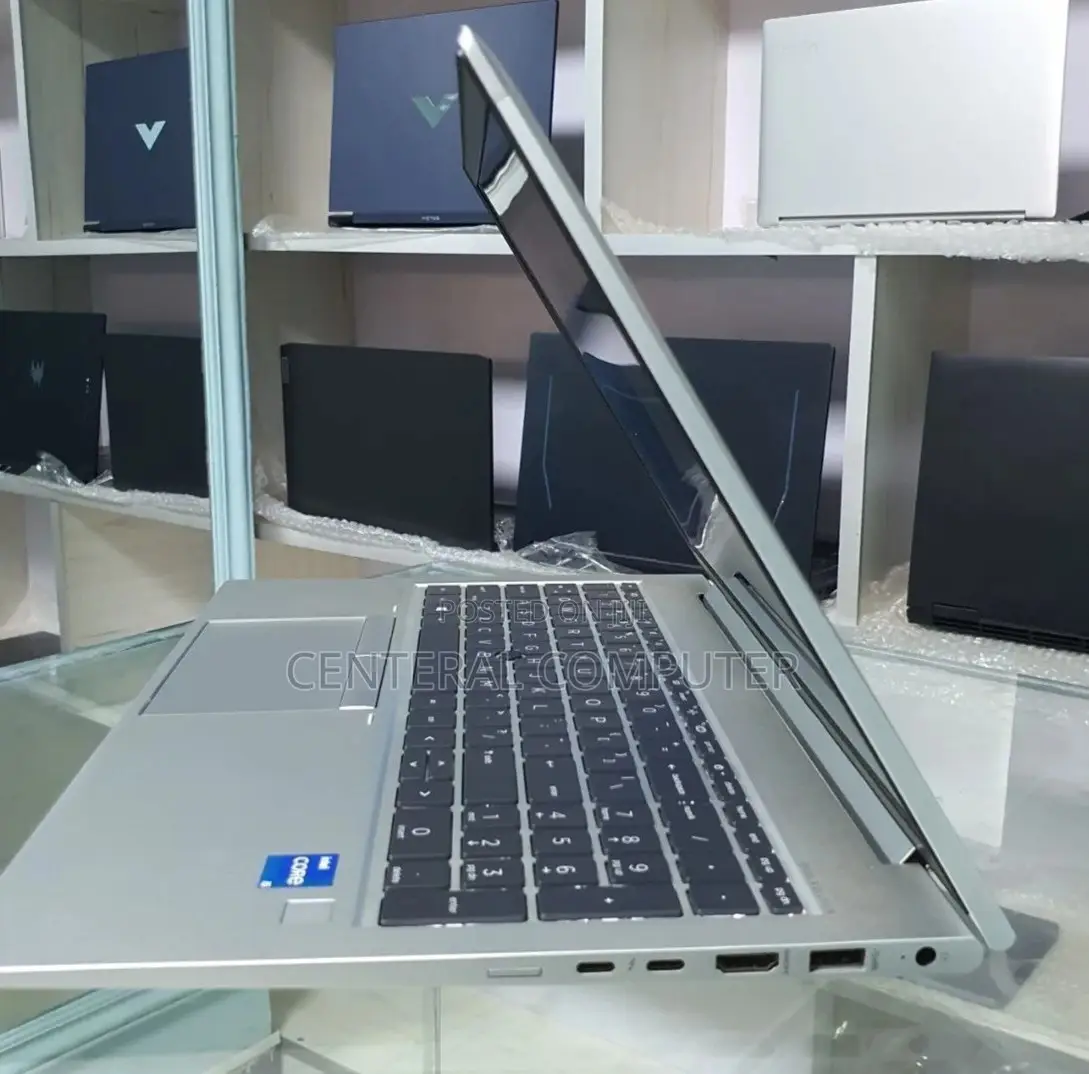 New Laptop HP EliteBook 850 G8 16GB Intel Core I5 SSD 512GB