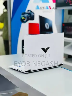 Photo - New Laptop HP Victus 15 16GB Intel Core I7 SSD 512GB