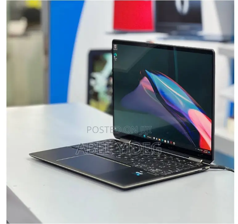 New Laptop HP Spectre X360 16GB Intel Core I7 SSD 1T