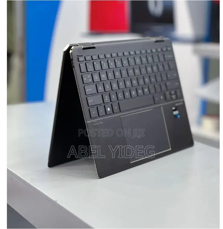 New Laptop HP Spectre X360 16GB Intel Core I7 SSD 1T