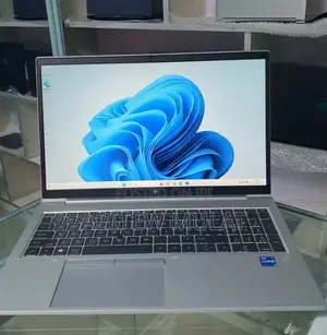 New Laptop HP EliteBook 850 G8 8GB Intel Core I5 SSD 512GB