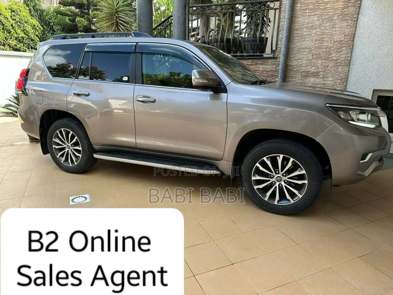 Toyota Land Cruiser Prado 2022 Gold
