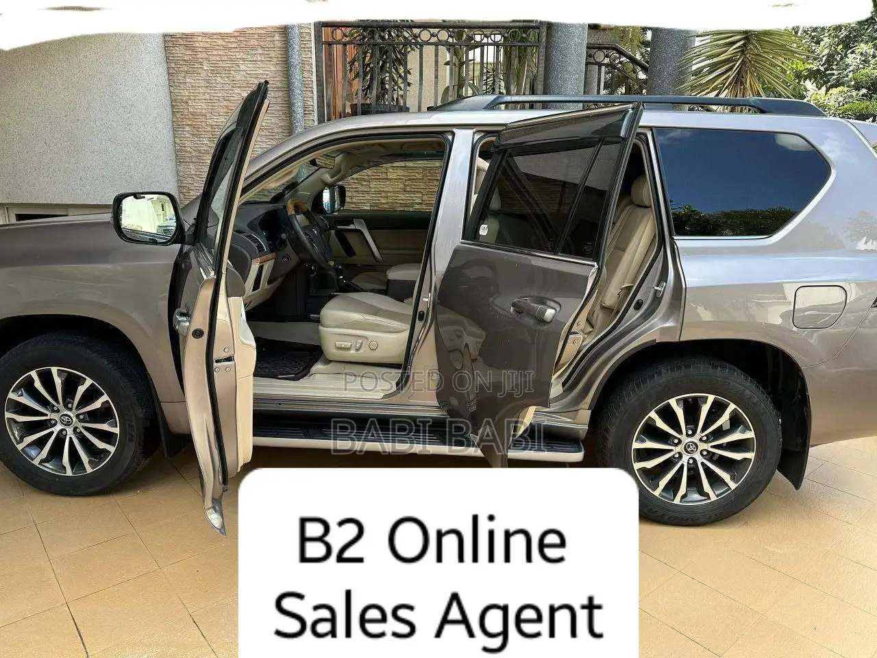 Toyota Land Cruiser Prado 2022 Gold