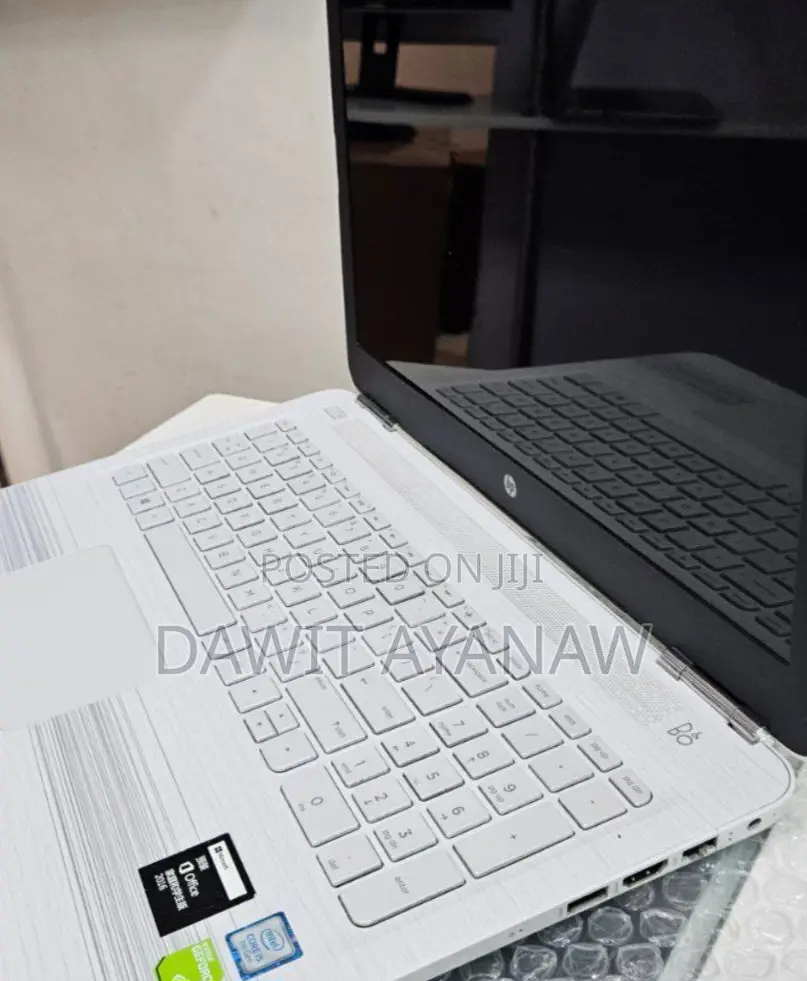 New Laptop HP Pavilion 15 8GB Intel Core I5 HDD 1T