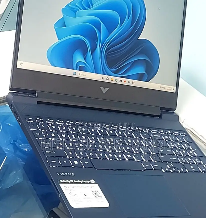 New Laptop HP Victus 15 8GB Intel Core I5 SSD 512GB