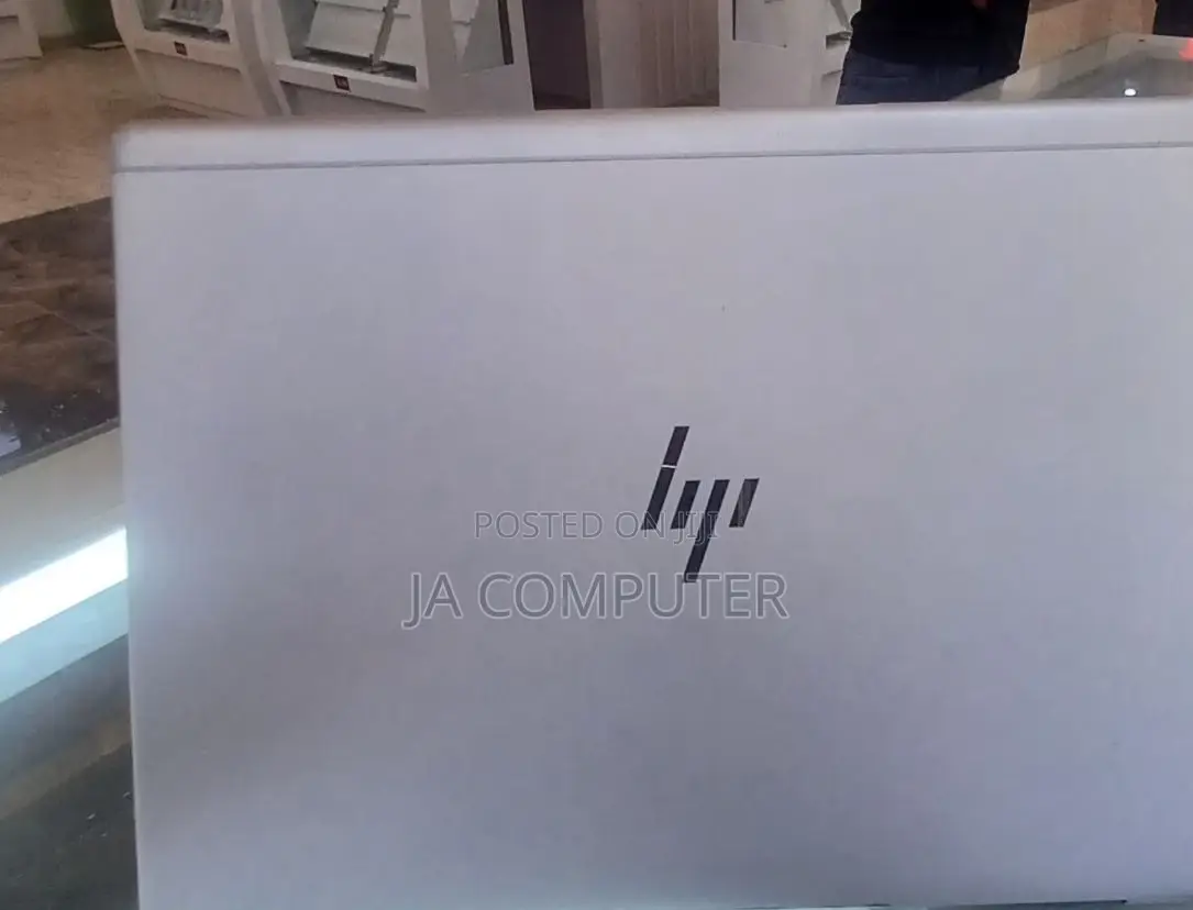 New Laptop HP EliteBook 840 G5 16GB Intel Core I5 SSD 512GB