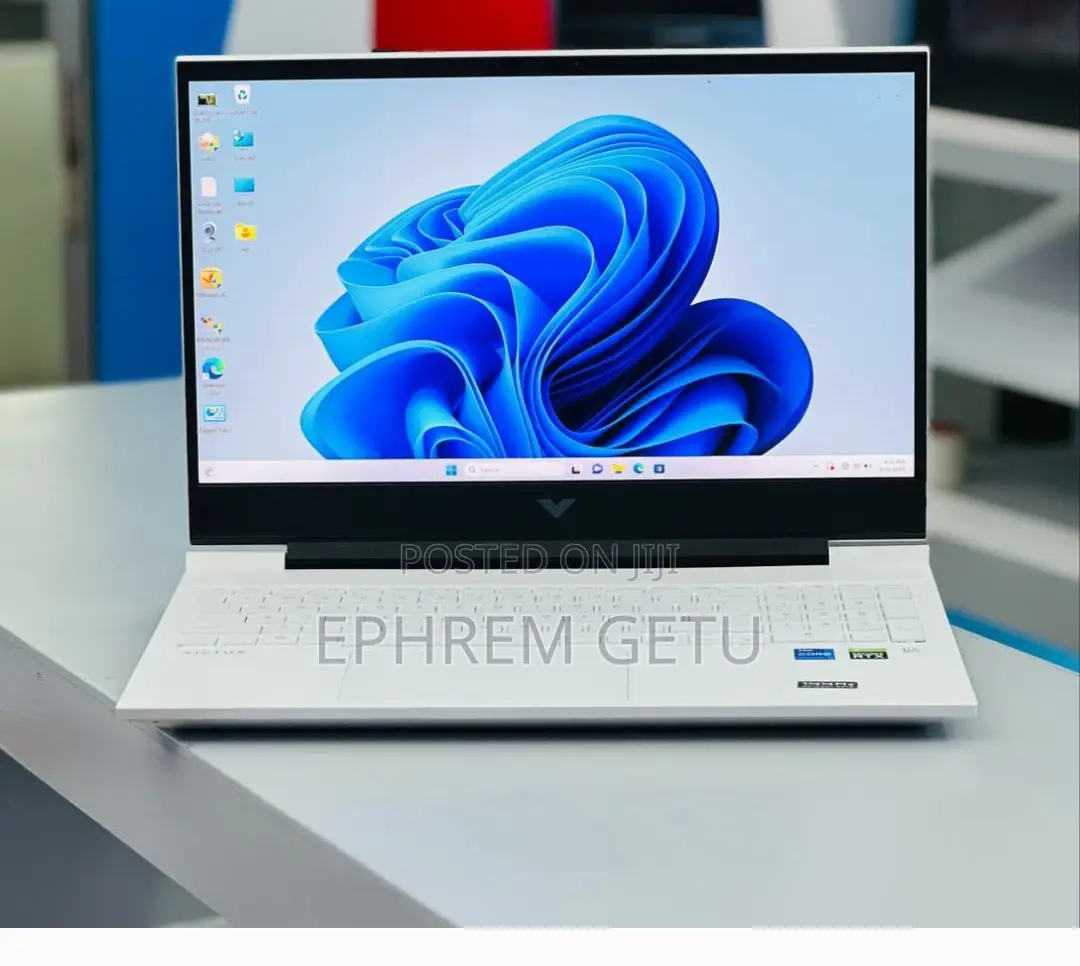 New Laptop HP Victus 15 16GB Intel Core I7 SSD 512GB