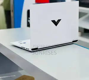 New Laptop HP Victus 16 16GB Intel Core I7 SSD 512GB