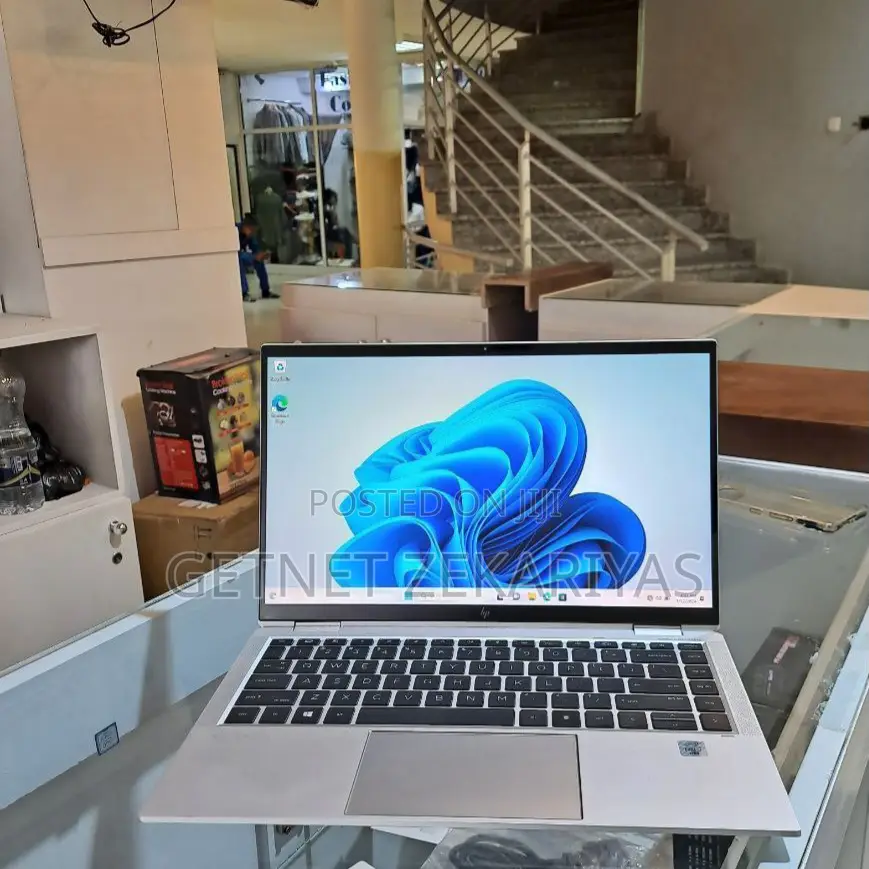 New Laptop HP Spectre 16GB Intel Core I7 SSD 512GB